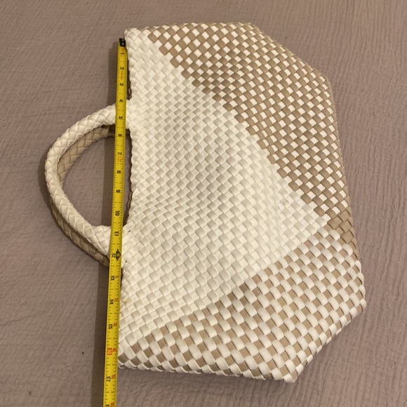 NAGHEDI Elegant Woven Tote Bag - Cream and Tan - Picture 5 of 13